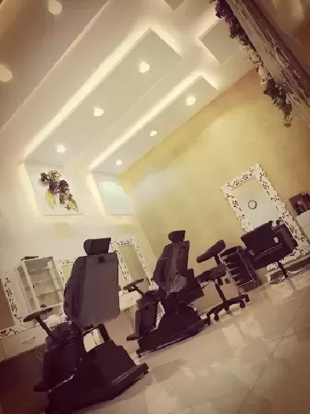 سالن زيبايي مهياسه