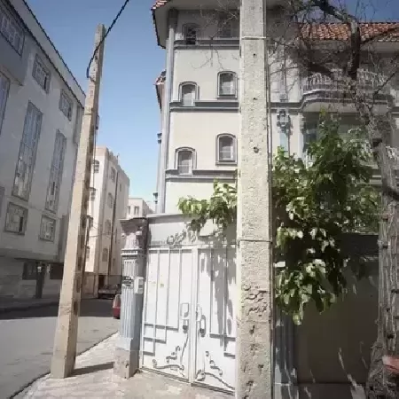 زيبايي بهار آفرين