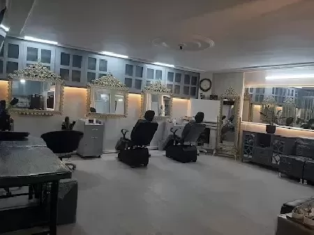 سالن زيبايي صنم