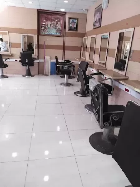 آموزشگاه آرايشگري مردانه رضا معاني
