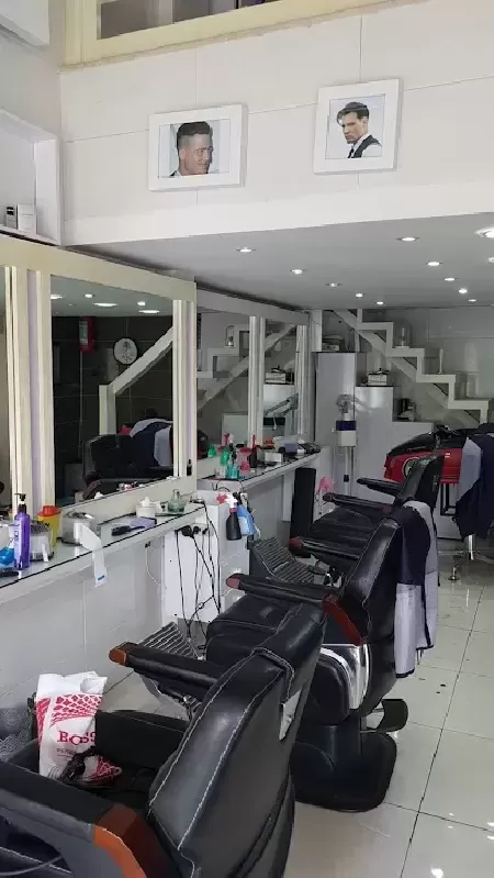 آرايشگاه مردانه سرشناس
