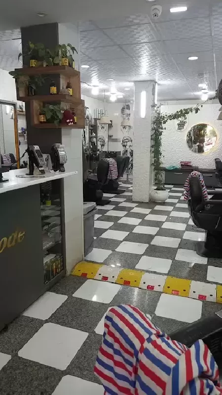 آرايشگاه مردانه بارکد