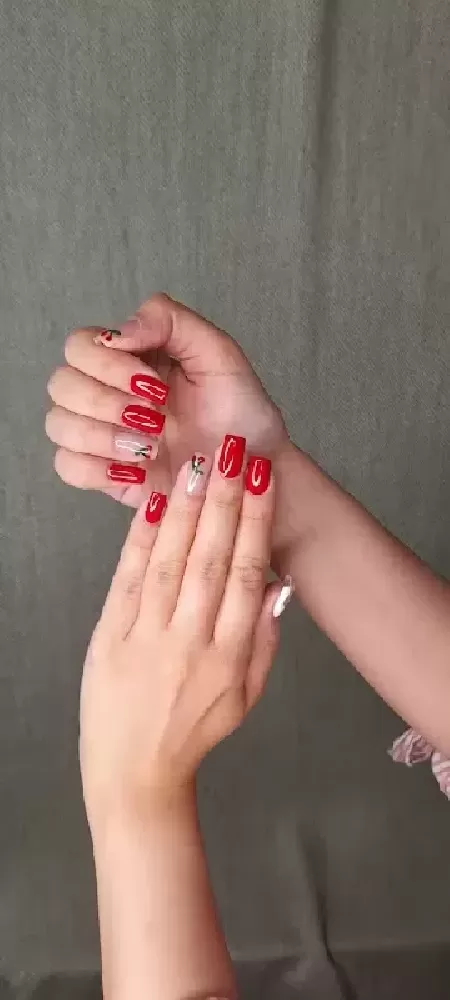 سالن تخصصي ناخن و مژه ماريا