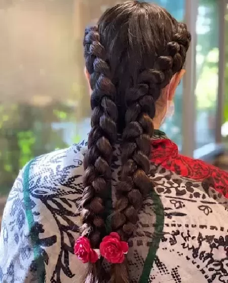 سالن آرايش و زيبايي بانو ديباجي