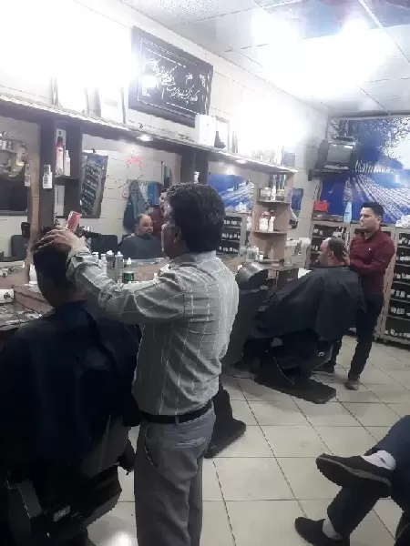 آرايشگاه مردانه حسين