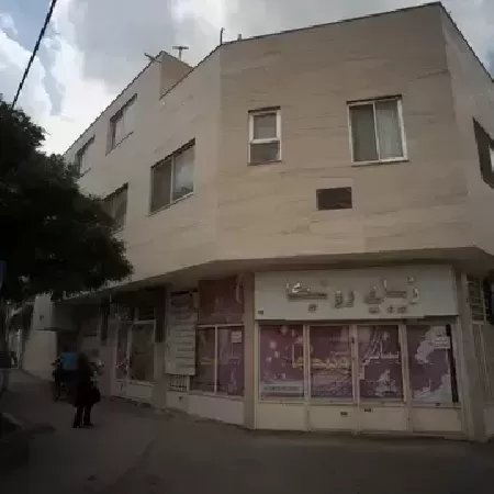 سالن زيبايي رونيکا