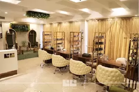 سالن زيبايي واو