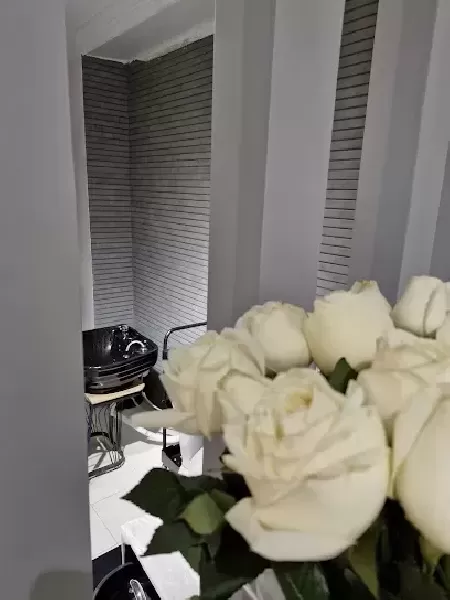 آموزشگاه و سالن زيبايي نغمه هنري