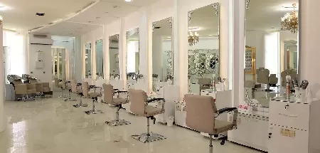 سالن زيبايي و عروس ماهک نو