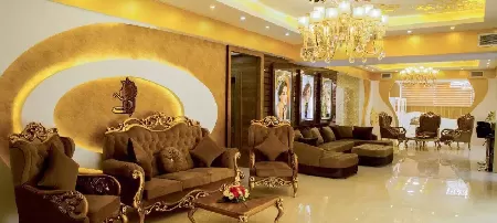 سالن زيبايي رومي 