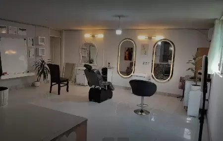 آرايشگاه مراقبت و زيبايي آذري