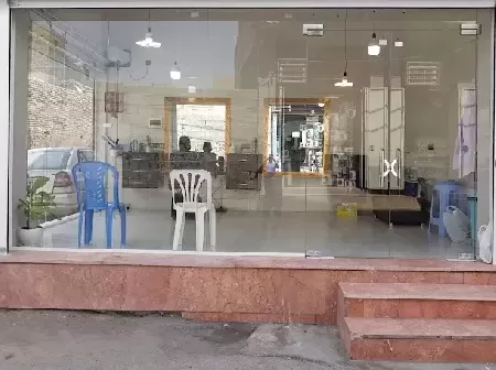 آرايشگاه شاهرخ