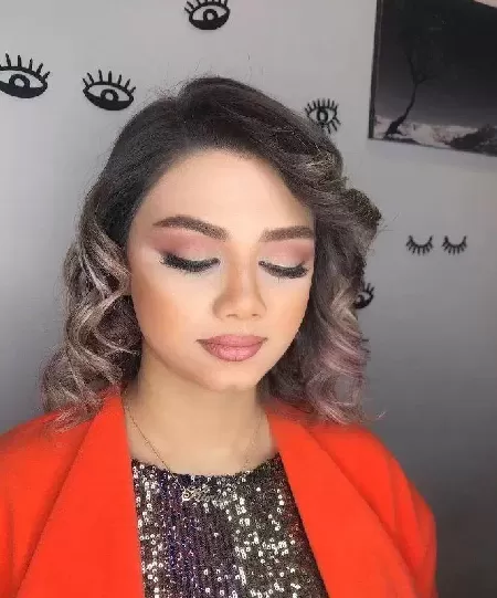 سالن زيبايي شيوا بيوتي