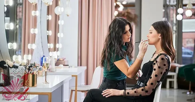 آرايشگاههاي VIP و خدمات لوکس شخصيسازيشده | تجربه زيبايي منحصر به فرد ۲۰۲۵