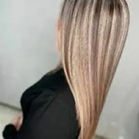 سالن زيبايي فريبا گرانمايه