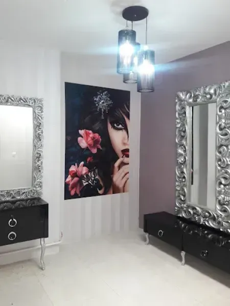 سالن زيبايي پونه 