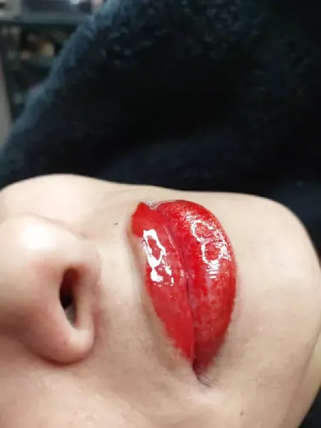 آرايشگاه دلوين بانو