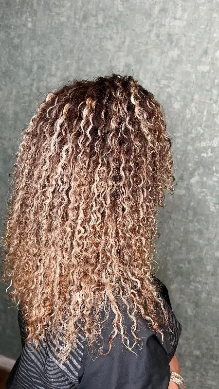 سالن زيبايي تخصصي مو هدي جعفري