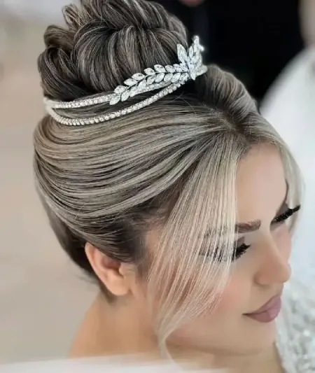 سالن زيبايي پرند