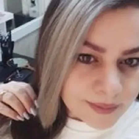 سالن زيبايي حس زيبايي