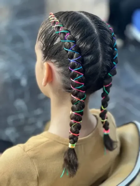 سالن زيبايي فرح ناز 