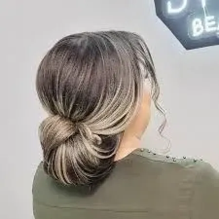 سالن زيبايي شيرين