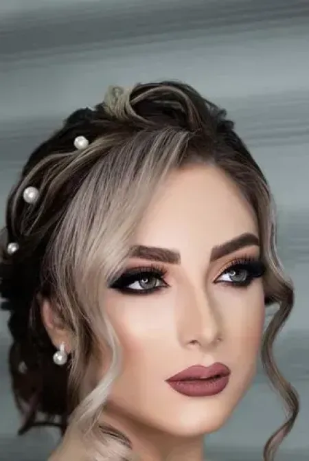 سالن زيبايي لبخند