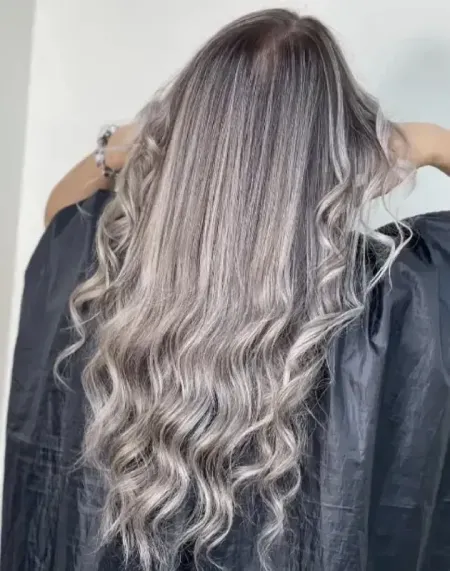 سالن زيبايي اس بي