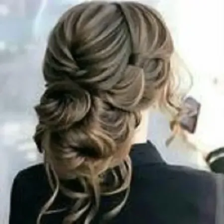 سالن زيبايي نيکادل