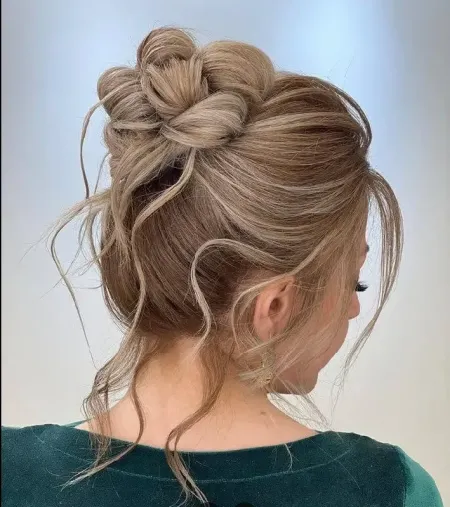 سالن زيبايي نگين تک