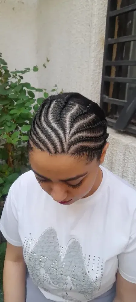 سالن زيبايي تکتم يزداني