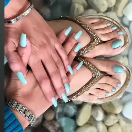 سالن زيبايي سيب سبز