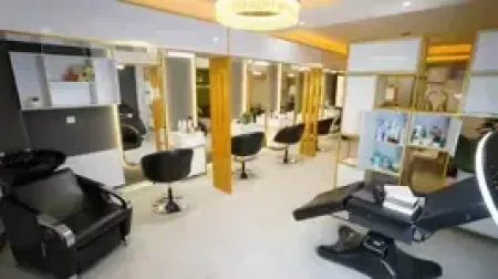 سالن تخصصي مو زهرا محمديان