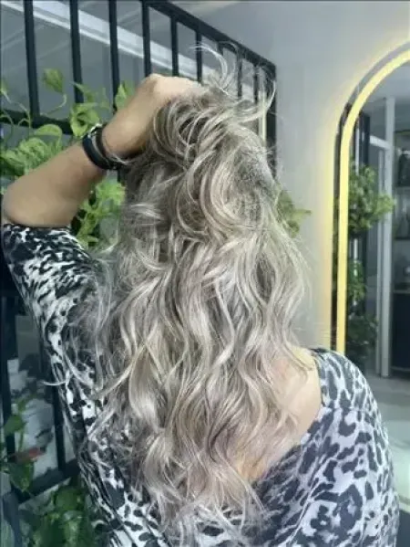 سالن زيبايي محدثه شيخ