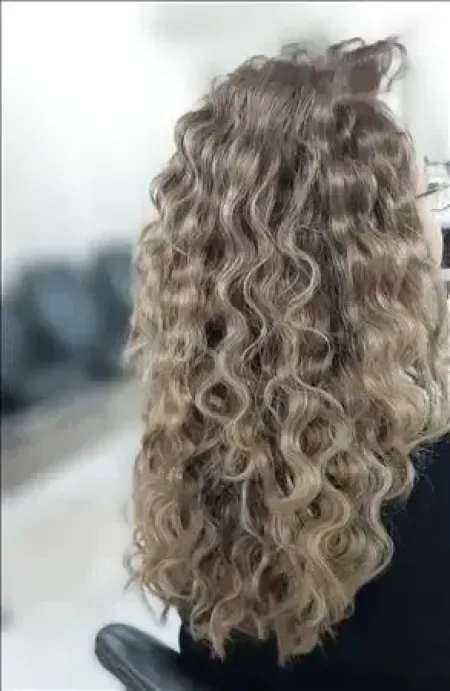 سالن زيبايي شکوه (ماهان قديم )