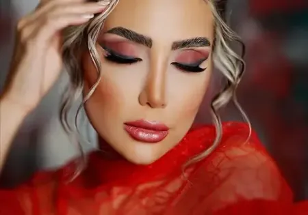 سالن زيبايي نازي فرهودي