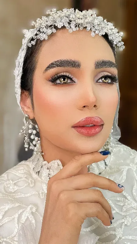 سالن زيبايي آواي ماهور